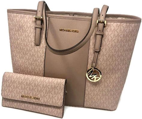 michael kors sac fourre tout|Michael Kors.